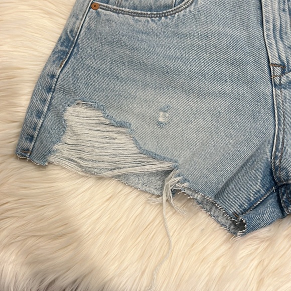 Blank nyc vintage high rise denim ripped shorts - Picture 4 of 11